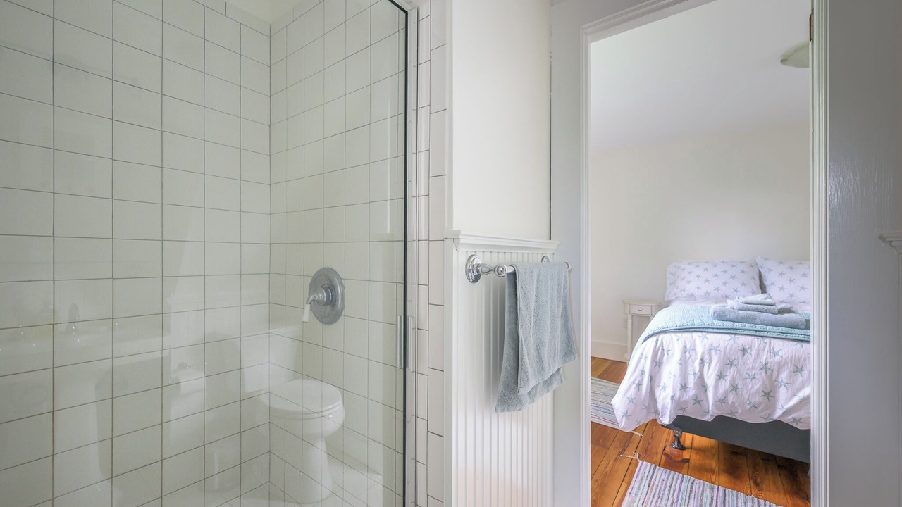 Photo of Bathroom in Hillsdale