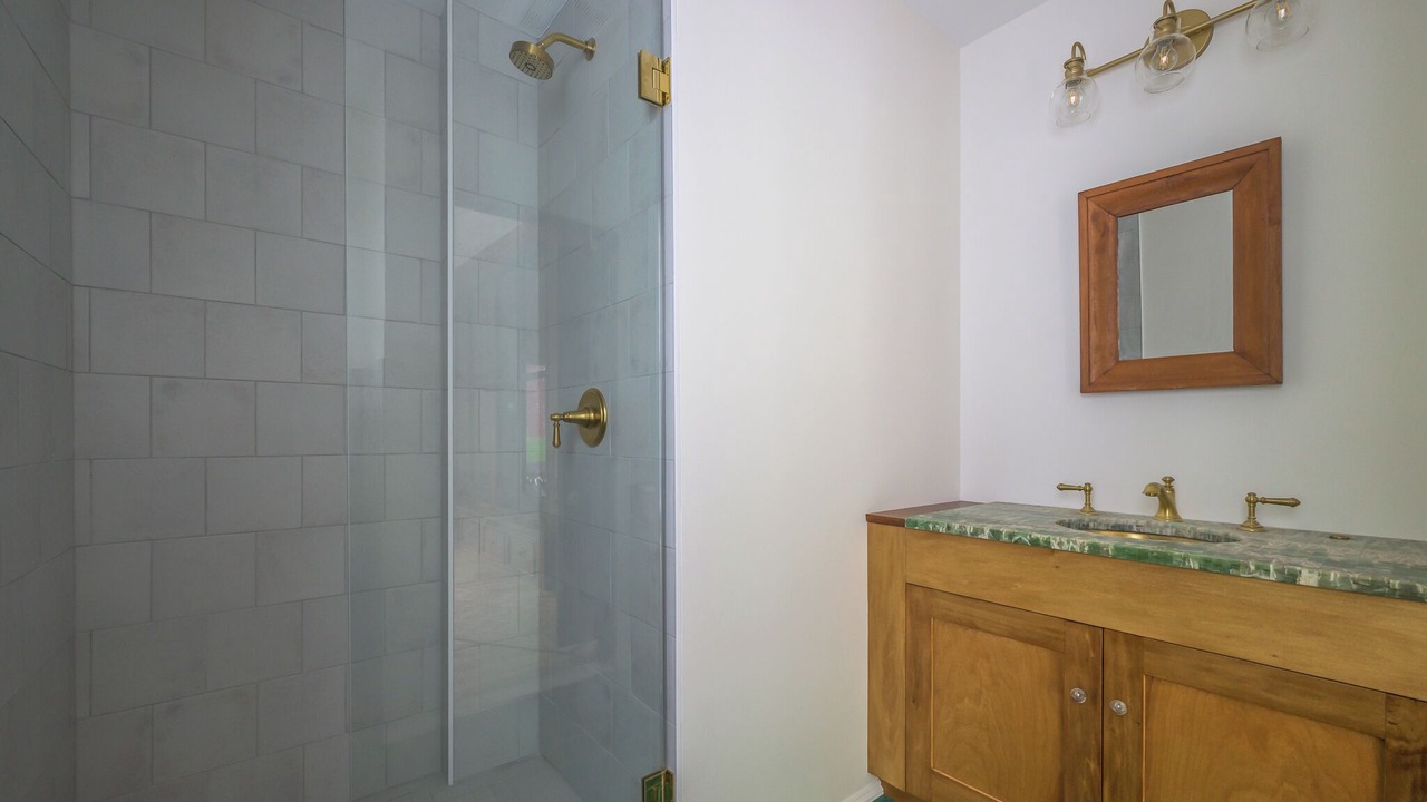 Photo of Bathroom in Hillsdale