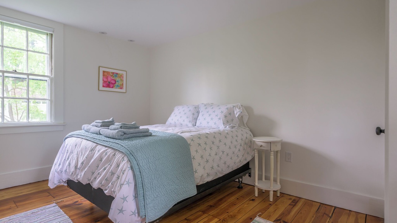 Photo of Bedroom in Hillsdale