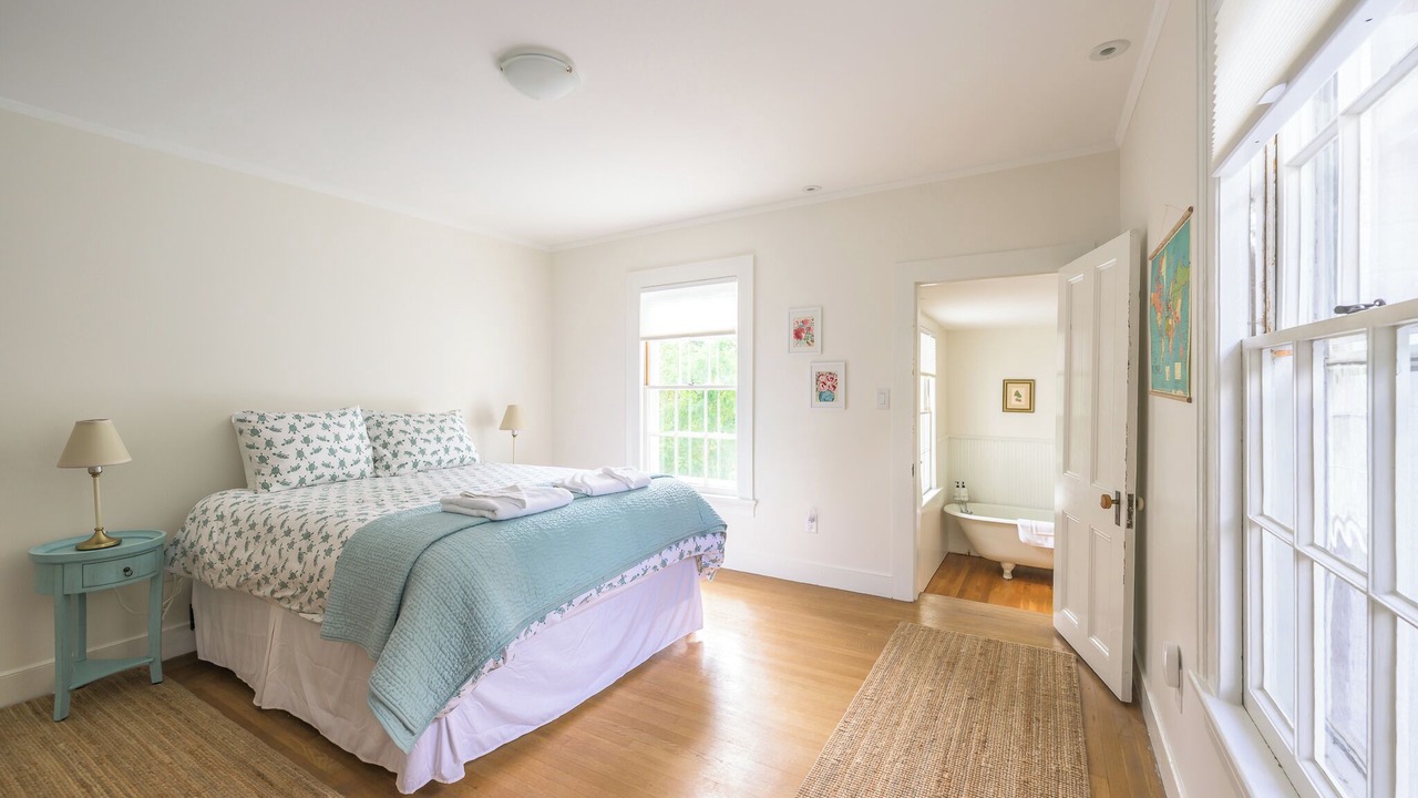 Photo of Bedroom in Hillsdale