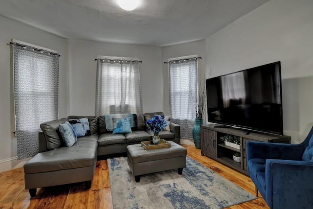 Photo of Livingroom in Union HIll