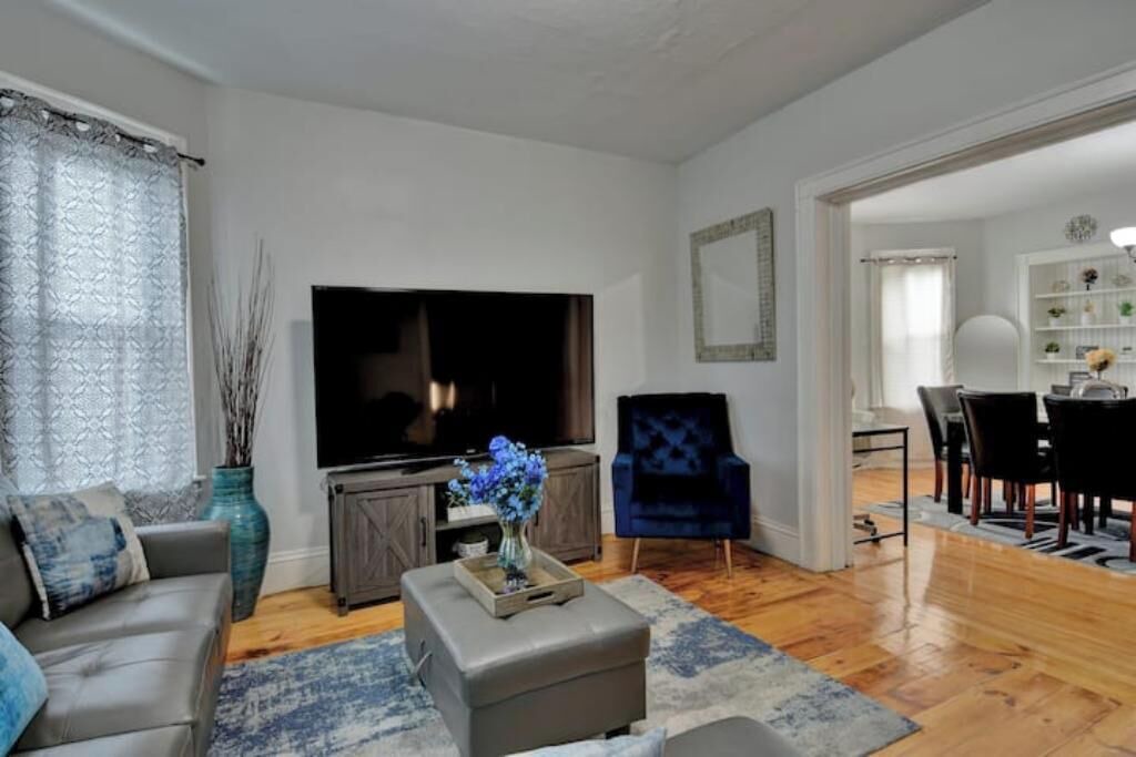 Photo of Livingroom in Union HIll