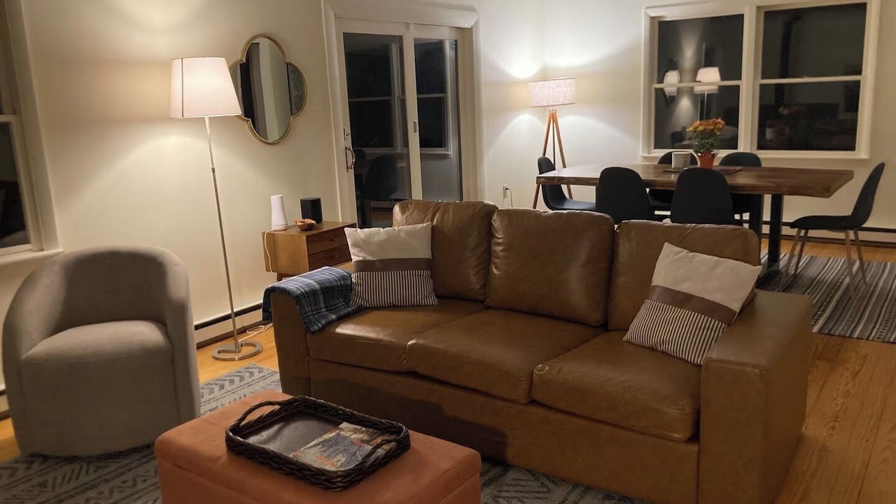Photo of Livingroom in Otis