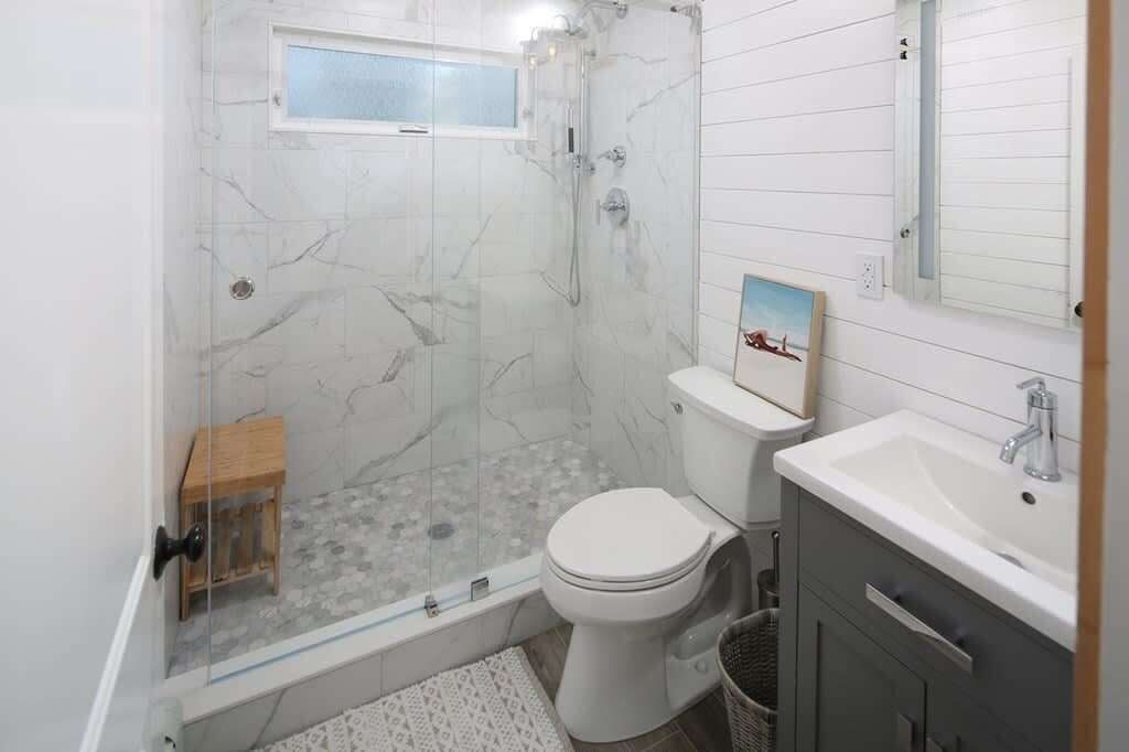 Photo of Bathroom in Minot