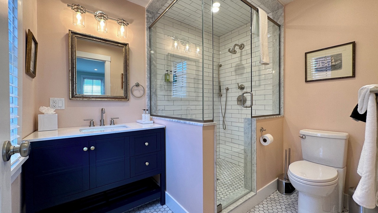 Photo of Bathroom in Yachting Village