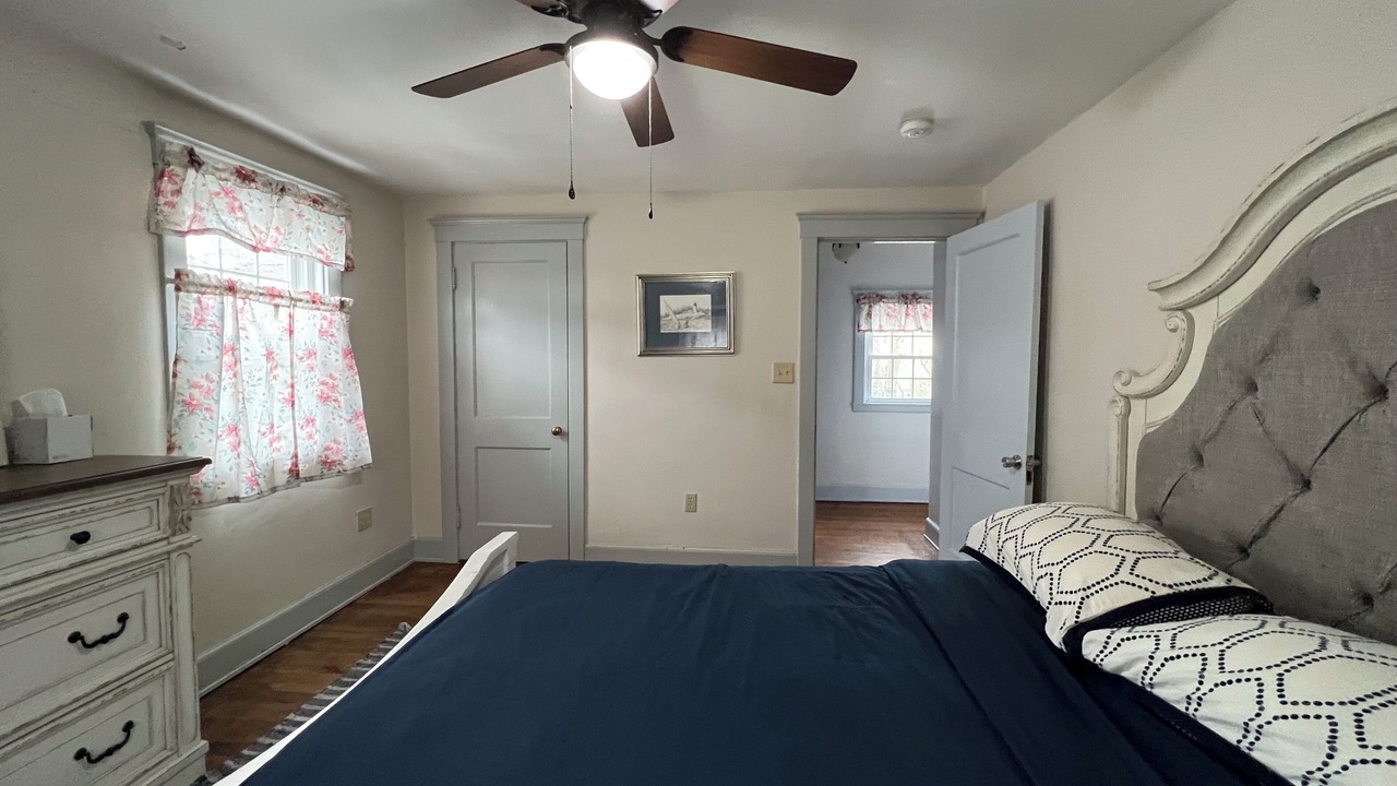 Photo of Bedroom in Bath