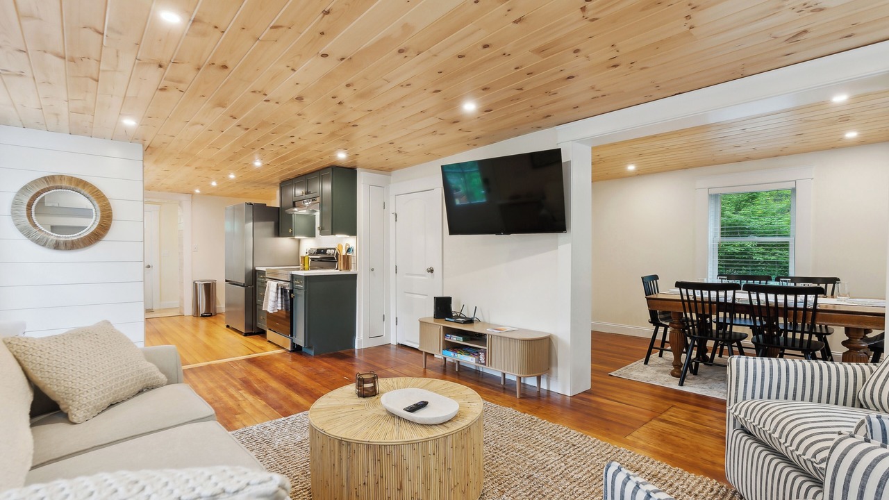 Photo of Livingroom in Kennebunk