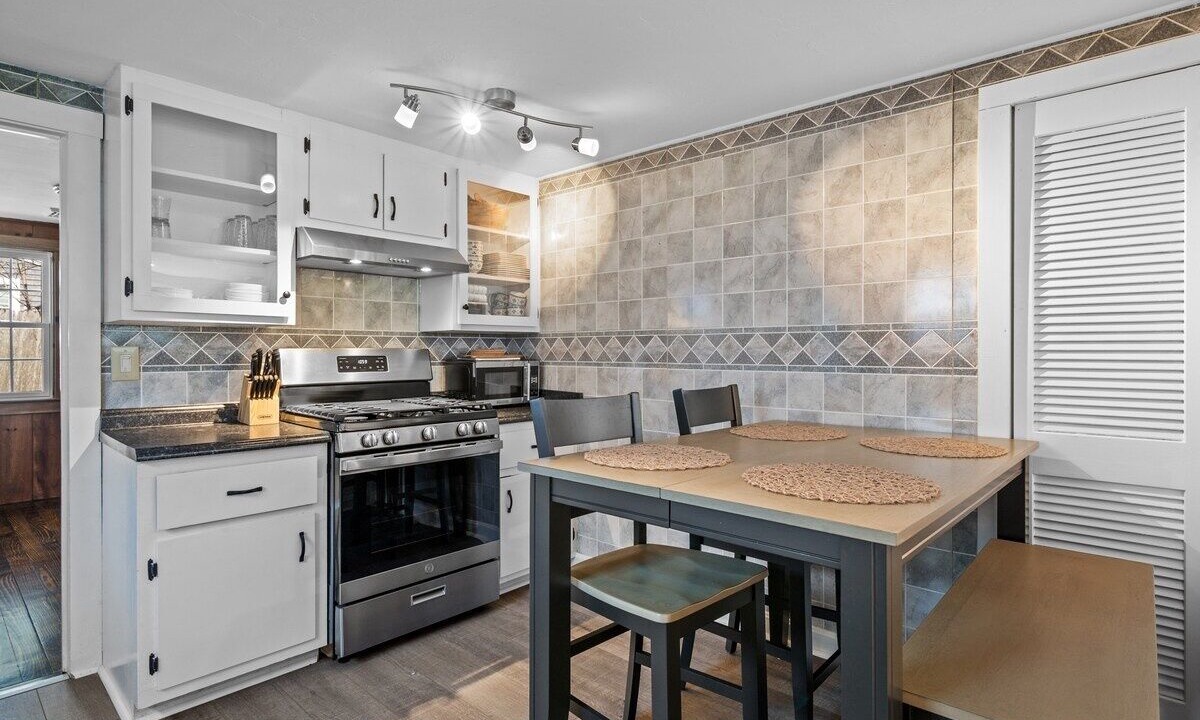 Photo of Kitchen in West Yarmouth
