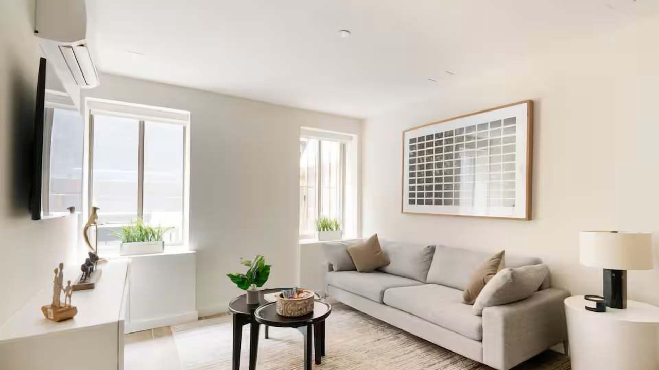 Photo of Livingroom in Central Park South