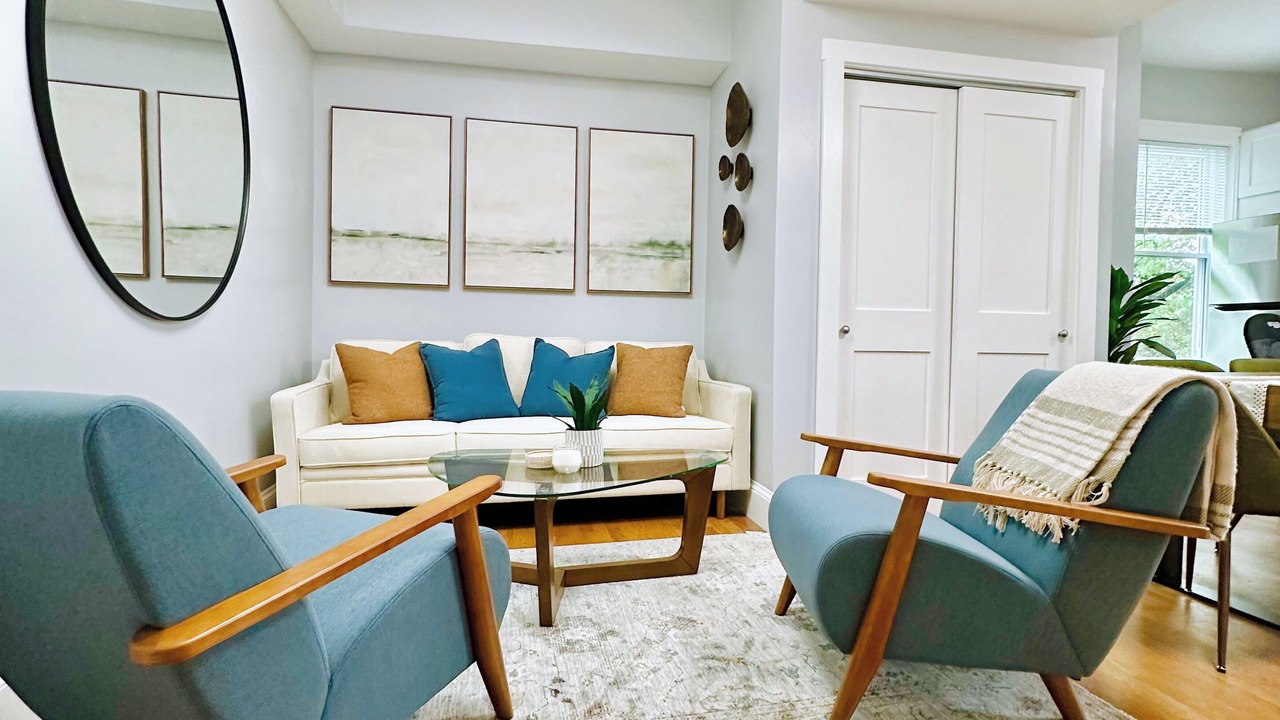 Photo of Livingroom in Ward Two