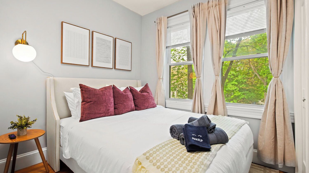 Photo of Bedroom in Ward Two