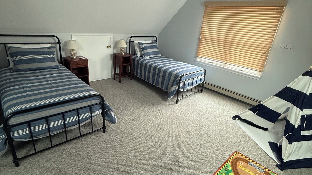 Photo of Bedroom in West Tisbury