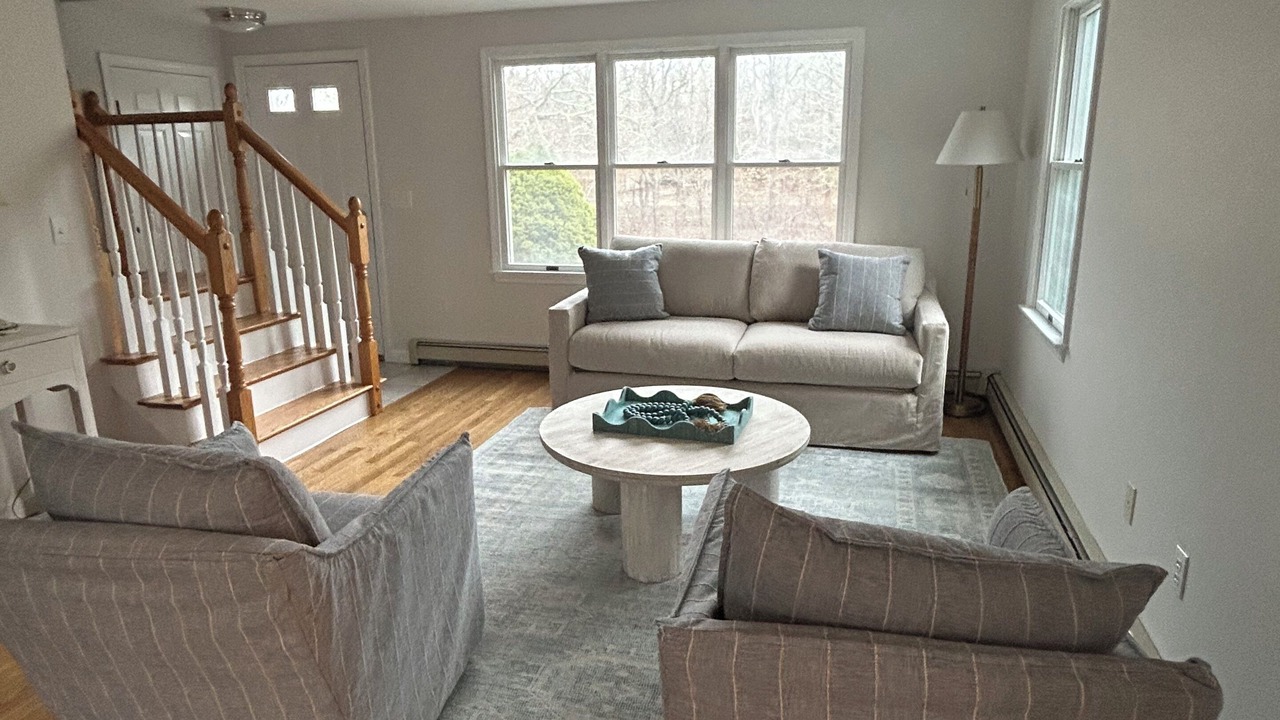 Photo of Livingroom in West Tisbury
