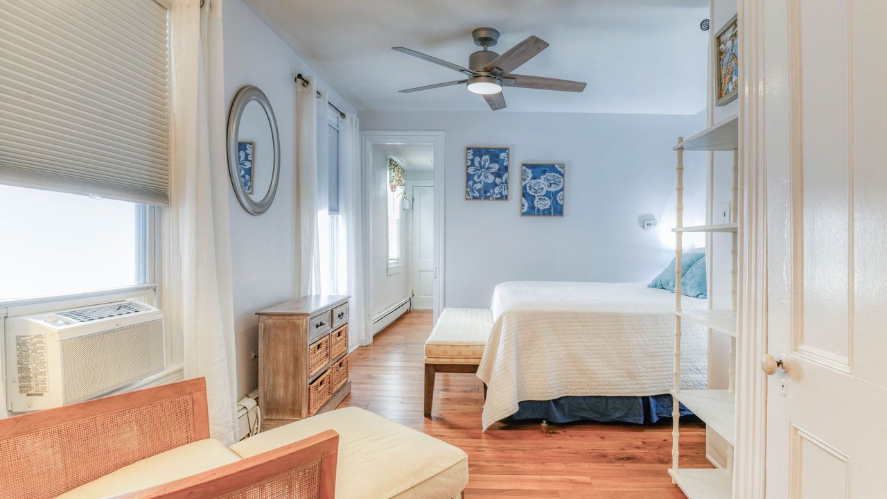 Photo of Bedroom in Ocean Grove