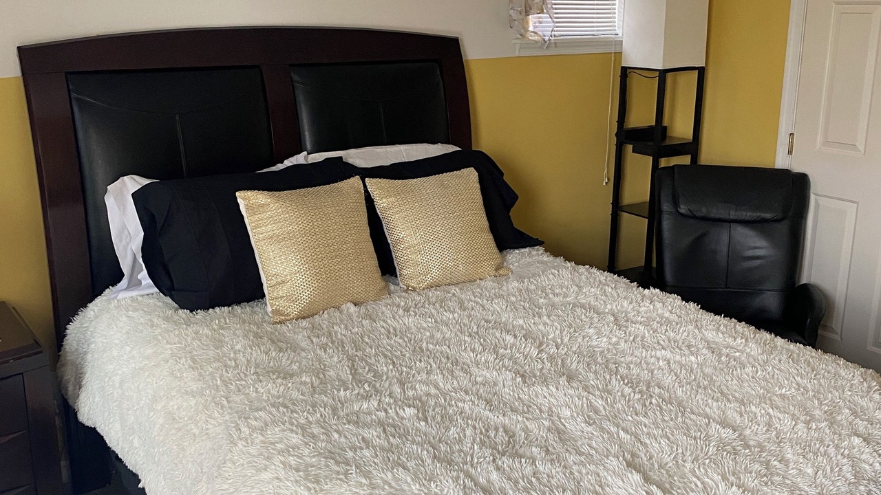 Photo of Bedroom in New Haven