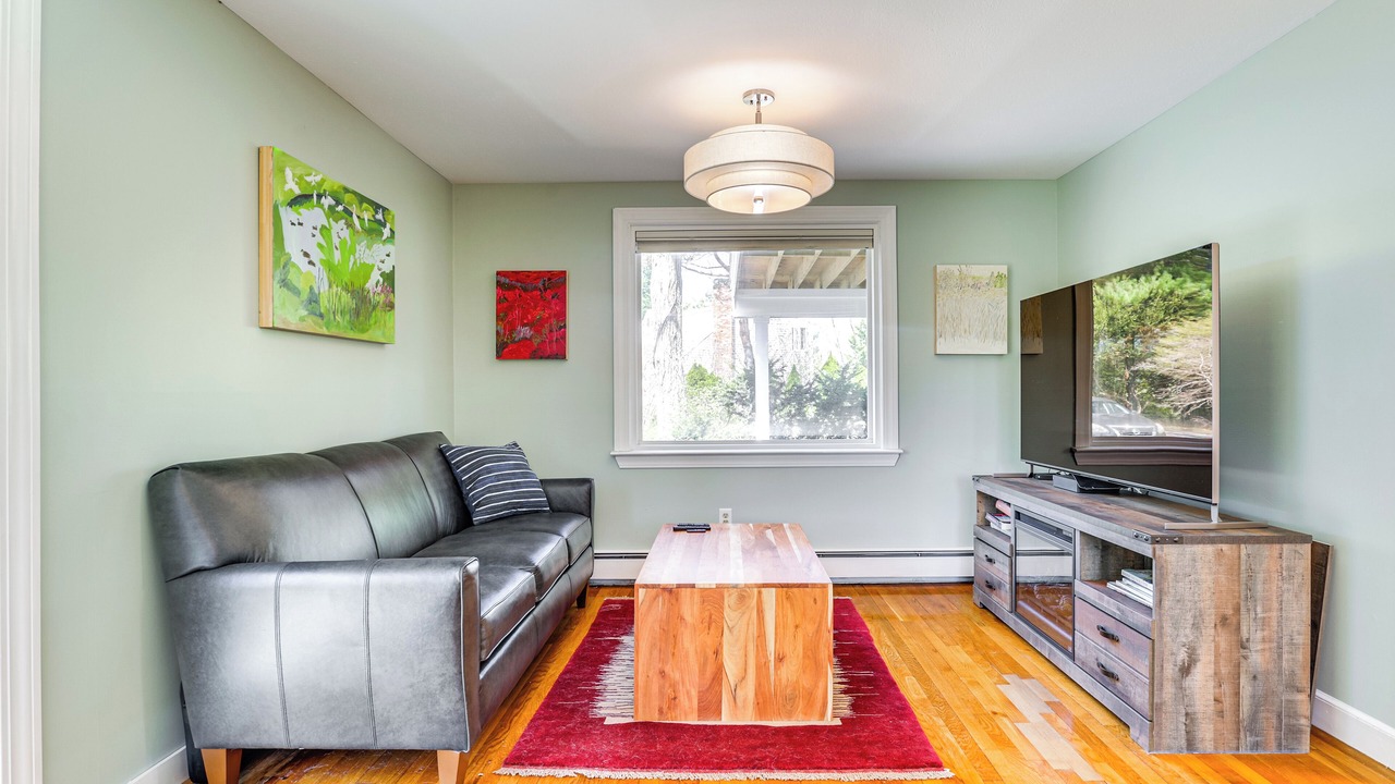 Photo of Bedroom in Marshfield Hills