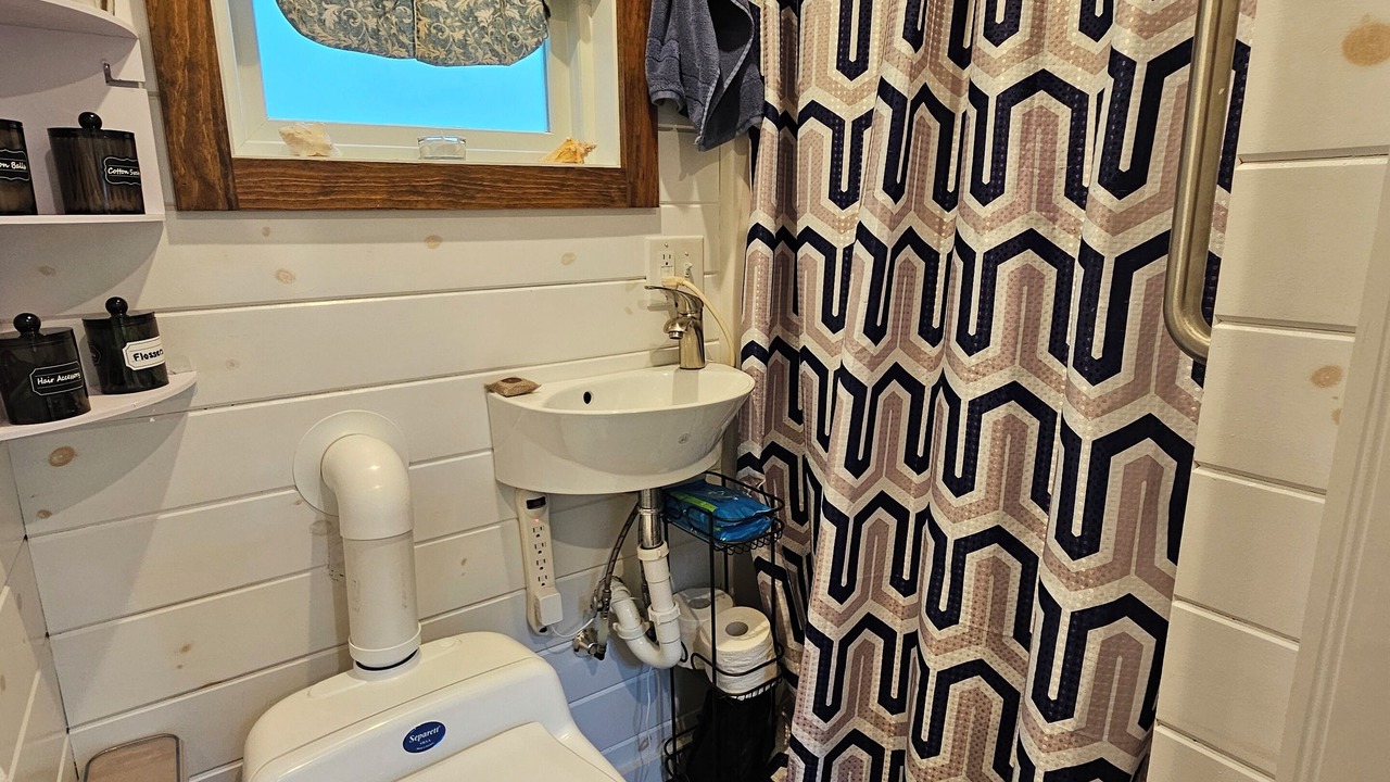 Photo of Bathroom in Pawcatuck
