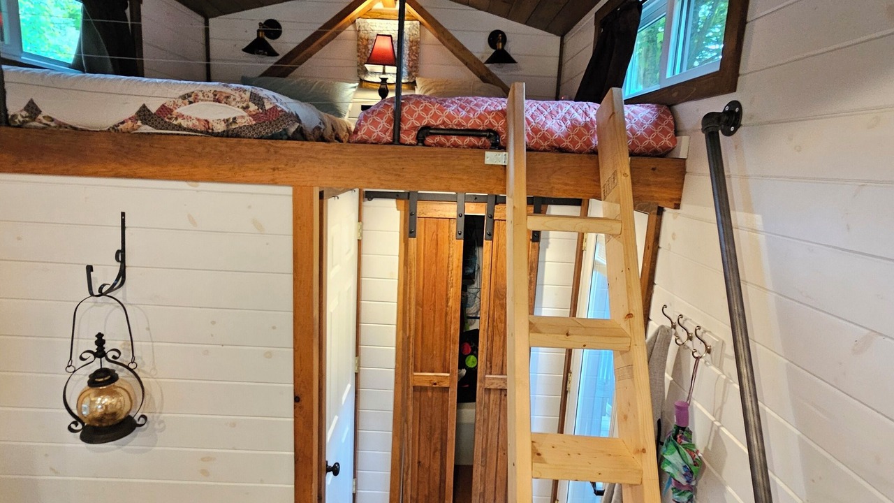 Photo of Bedroom in Pawcatuck