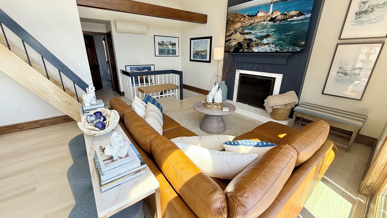 Photo of Livingroom in Kennebunk