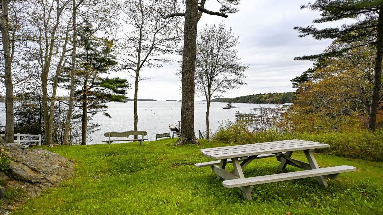 Photo of Others in Bayville