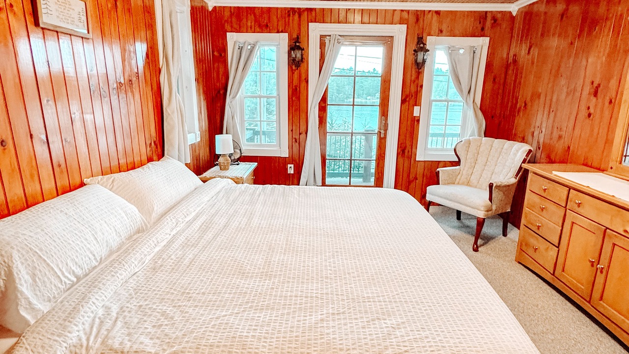 Photo of Bedroom in Pine River Pond