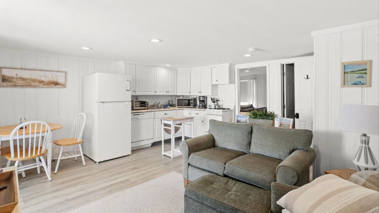 Photo of Livingroom in Hampton