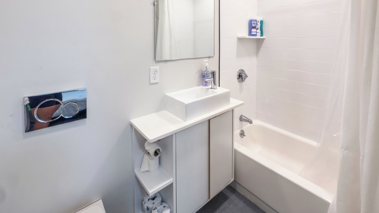 Photo of Bathroom in Neponset - Port Norfolk