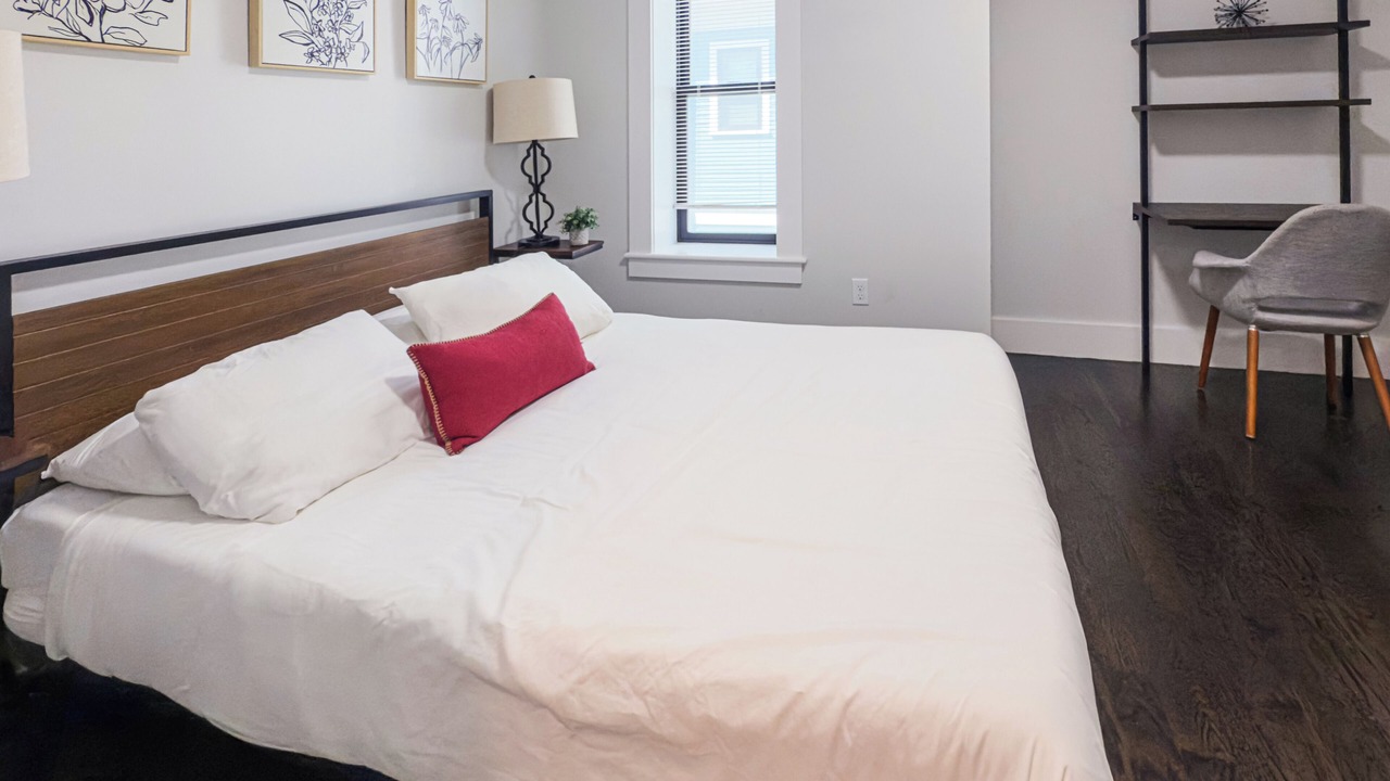 Photo of Bedroom in Neponset - Port Norfolk