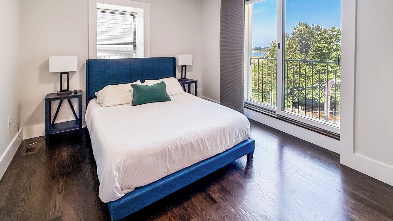 Photo of Bedroom in Neponset - Port Norfolk