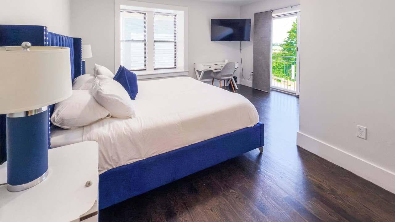Photo of Bedroom in Neponset - Port Norfolk