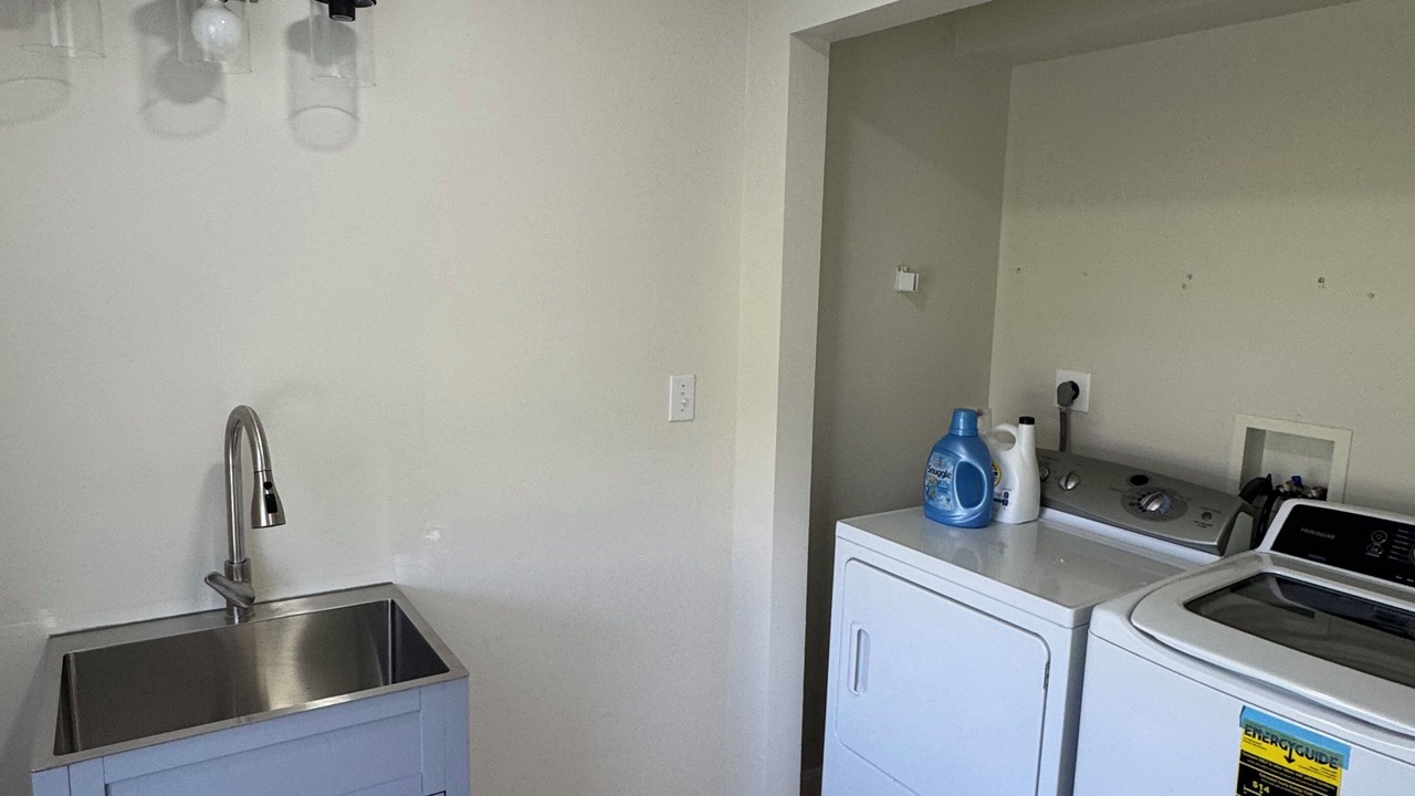Photo of Bedroom in East Orleans
