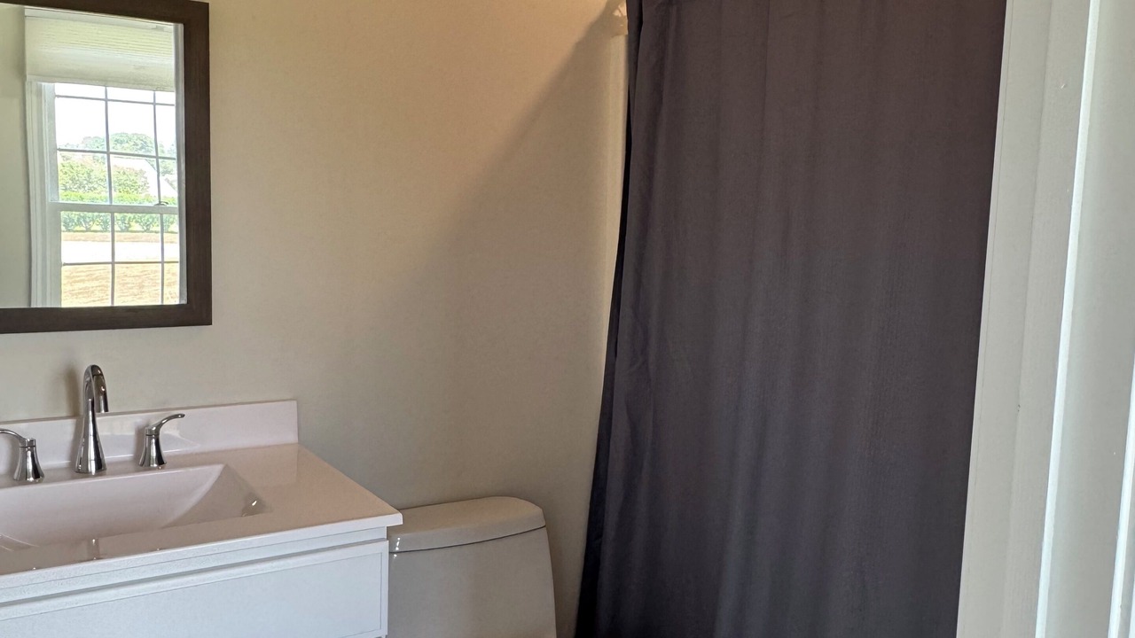 Photo of Bathroom in East Orleans