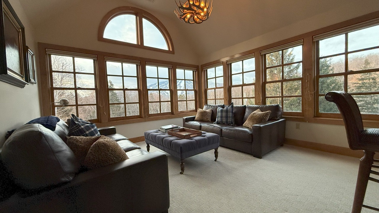 Photo of Livingroom in Stratton Mountain