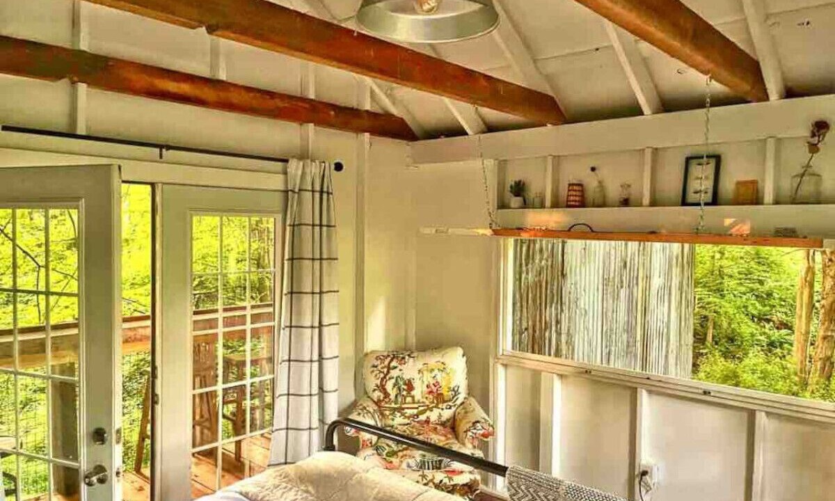 Photo of Bedroom in Hyde Park