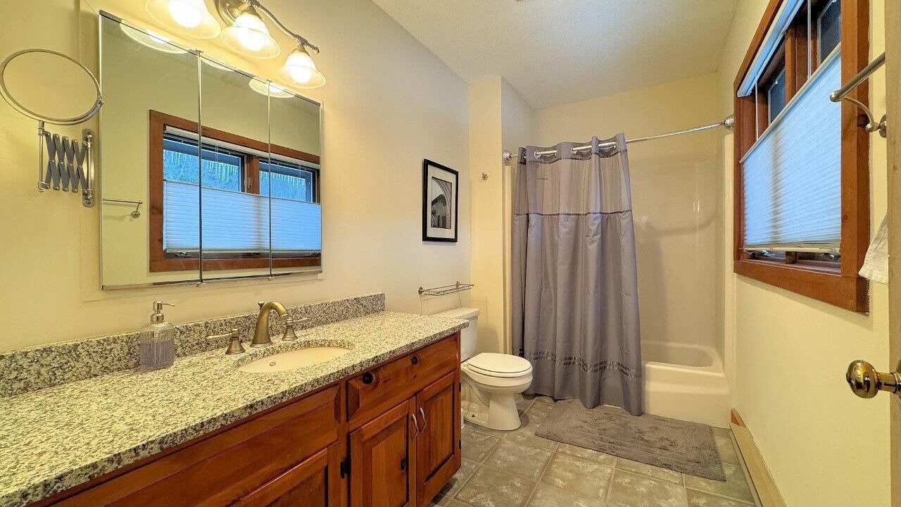 Photo of Bathroom in Bromley Mountain