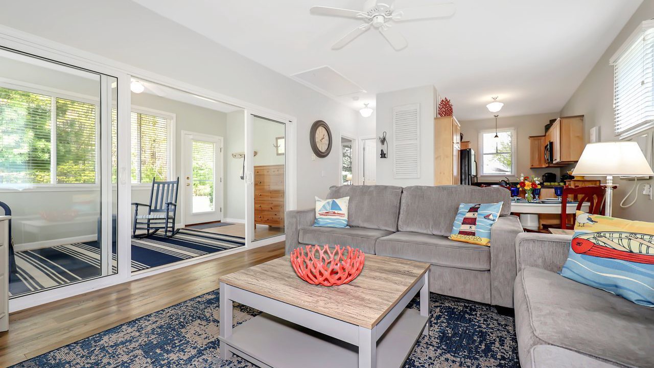 Photo of Livingroom in Summer Village