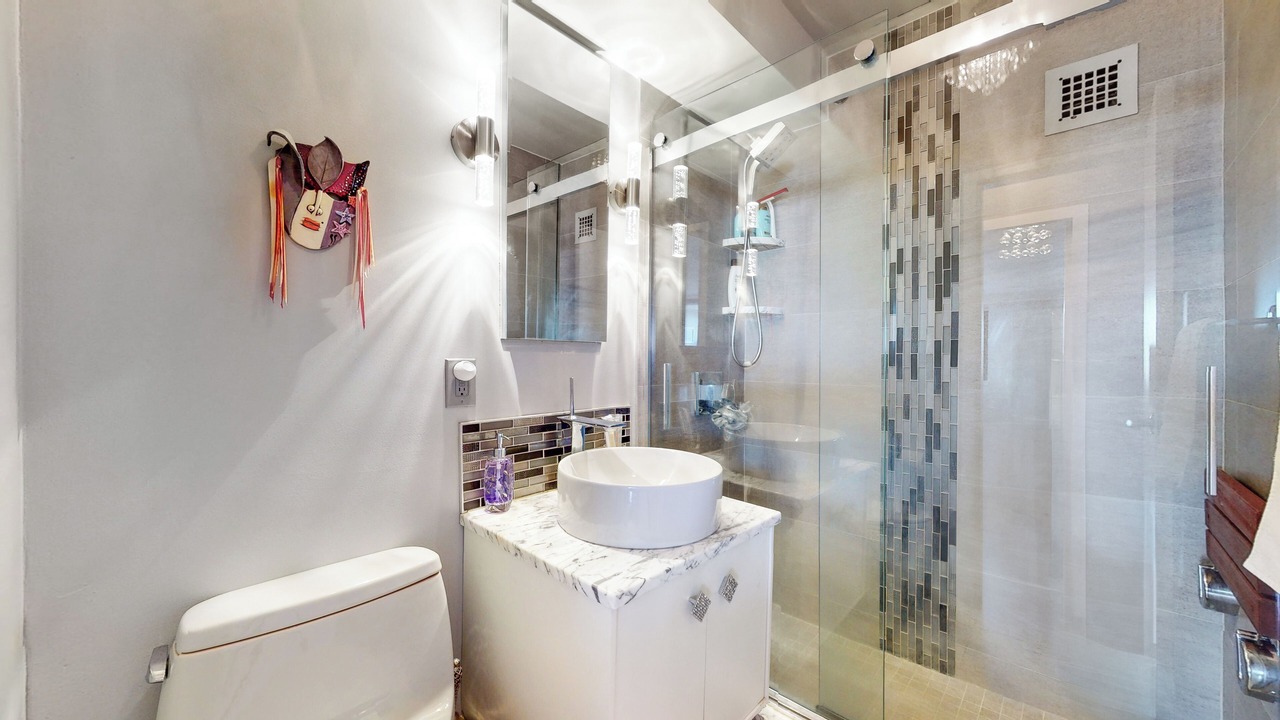Photo of Bathroom in West End