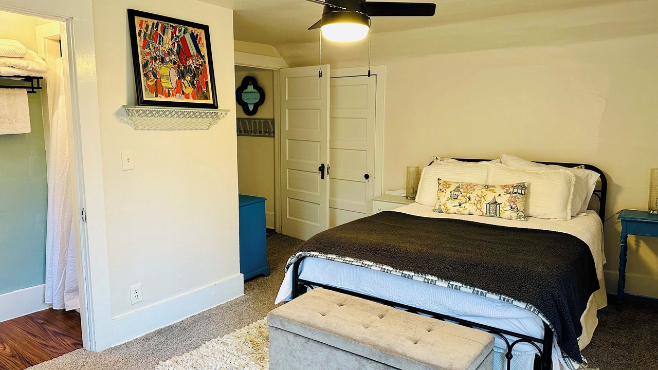 Photo of Bedroom in Chautauqua