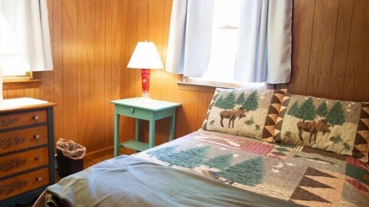 Photo of Bedroom in Meredith