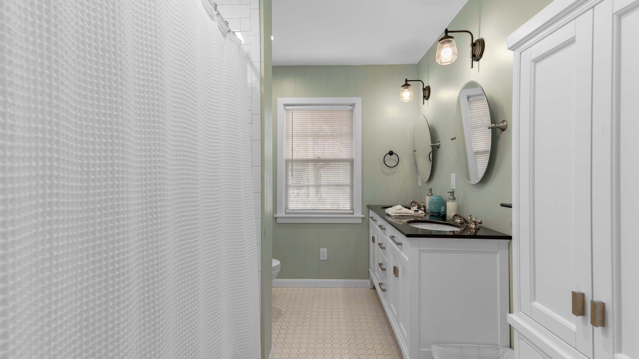 Photo of Bathroom in Mashpee