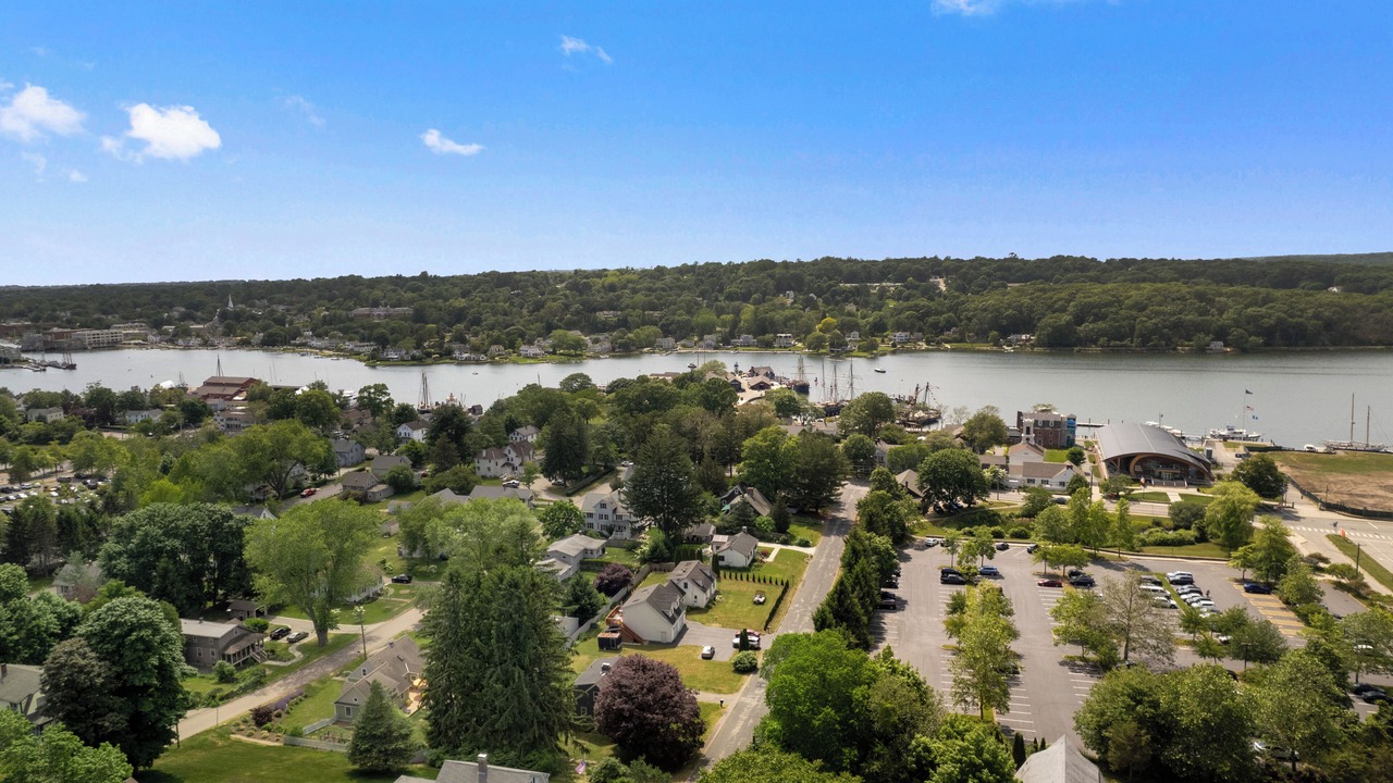 Photo of Outdoor in Mystic