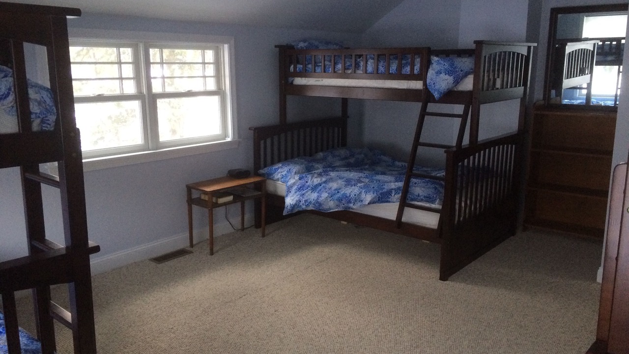Photo of Bedroom in Sunapee