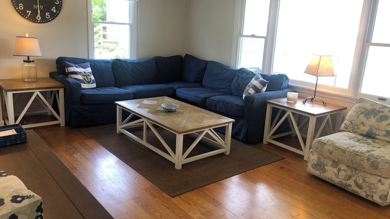 Photo of Livingroom in Hyannis