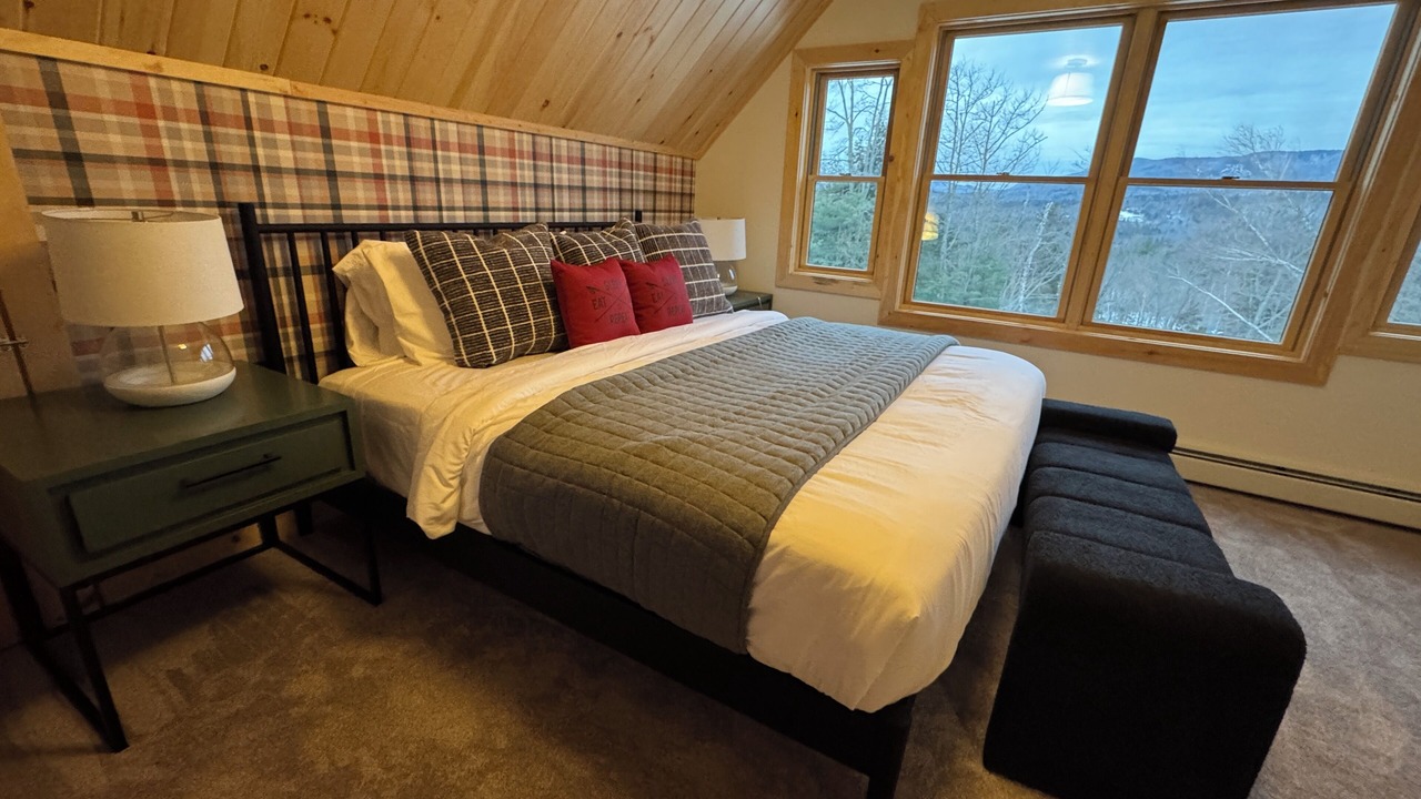 Photo of Bedroom in Bethel