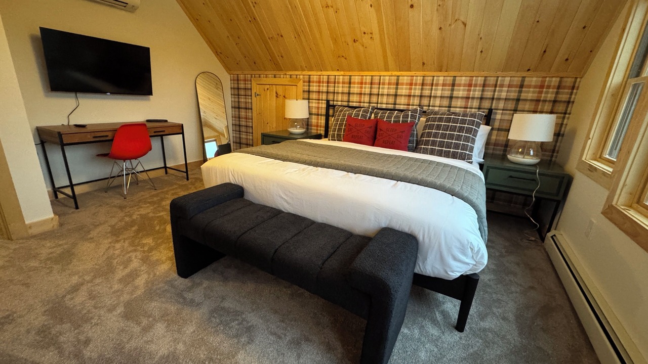Photo of Bedroom in Bethel