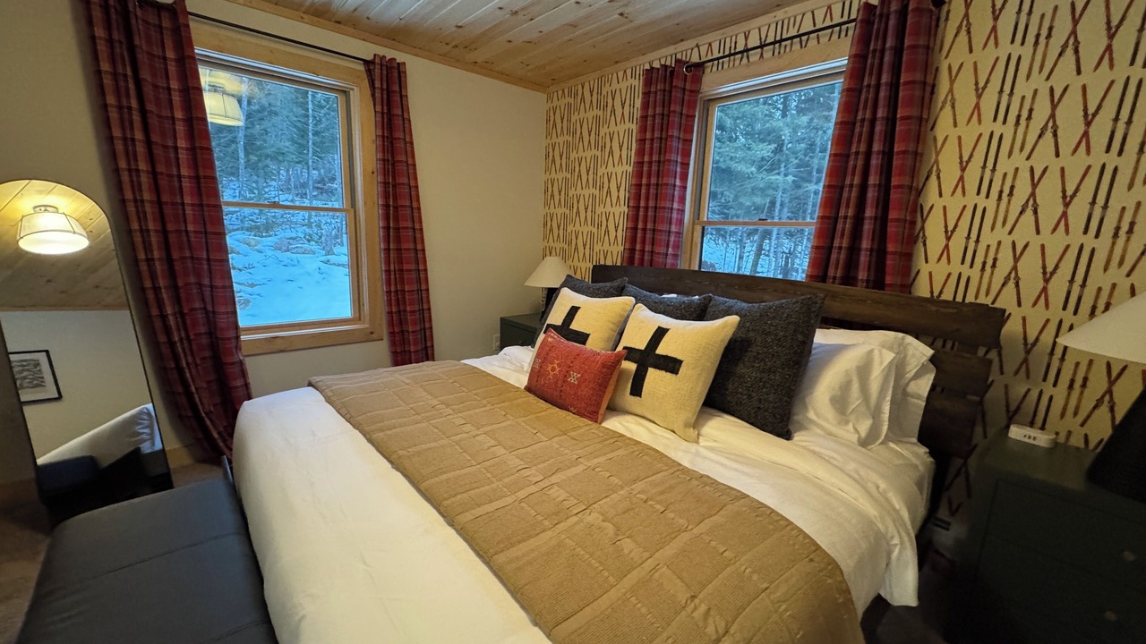Photo of Bedroom in Bethel