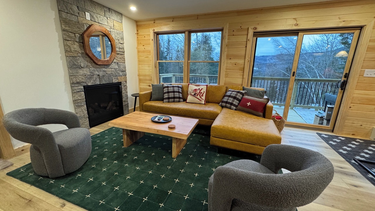 Photo of Livingroom in Bethel