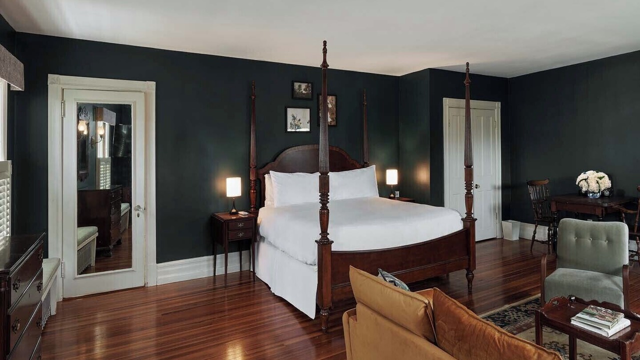 Photo of Bedroom in Lenox