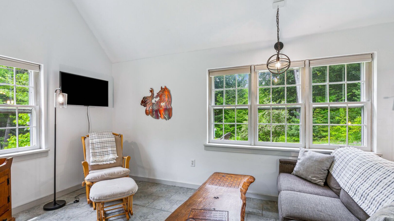 Photo of Livingroom in Brownsville