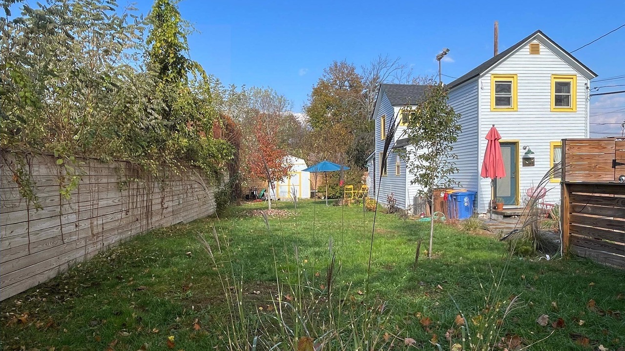 Photo of Outdoor in Kingston